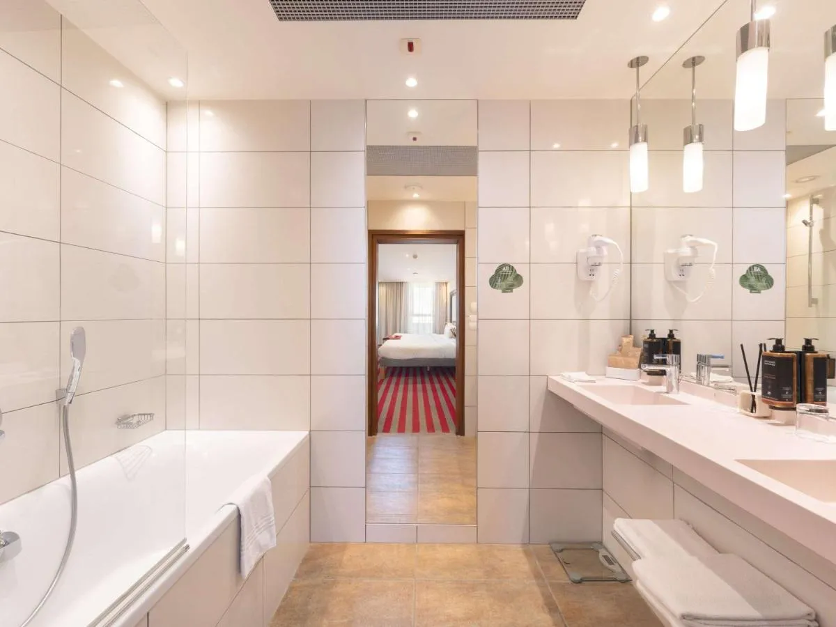 Image 1 of Mercure Warszawa Grand