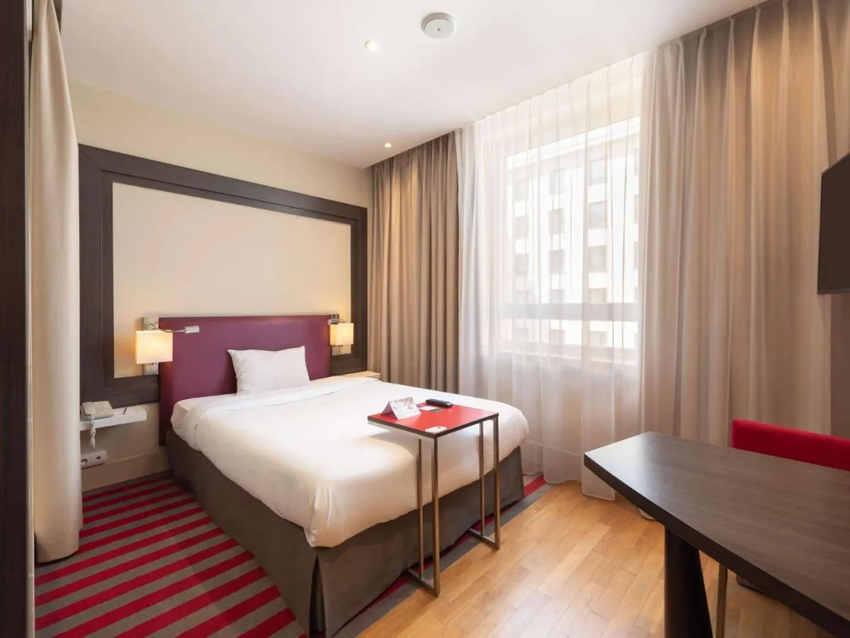 Image 4 of Mercure Warszawa Grand