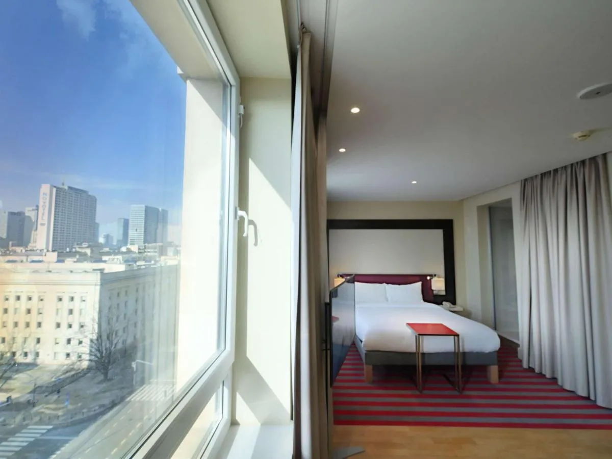 Image 3 of Mercure Warszawa Grand