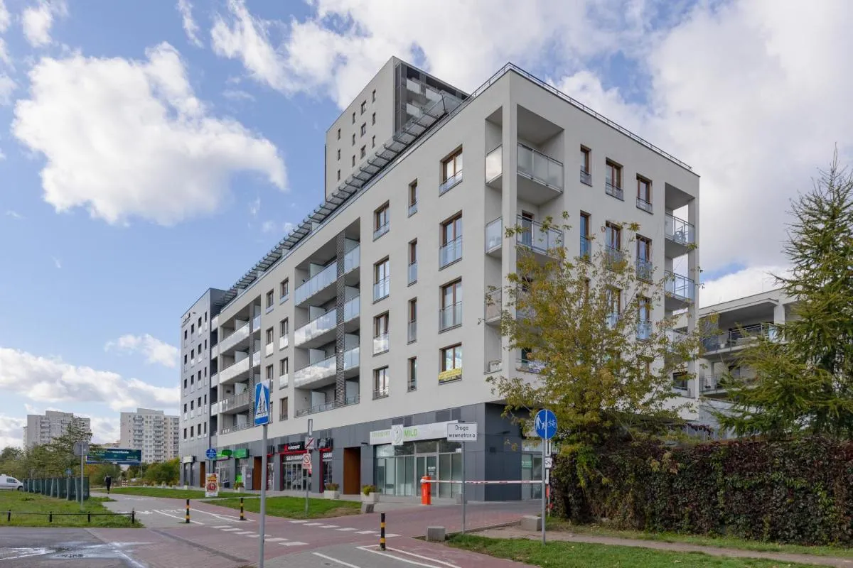 Image 3 of Metro Kondratowicza Warsaw Apartment with Parking by Noclegi Renters