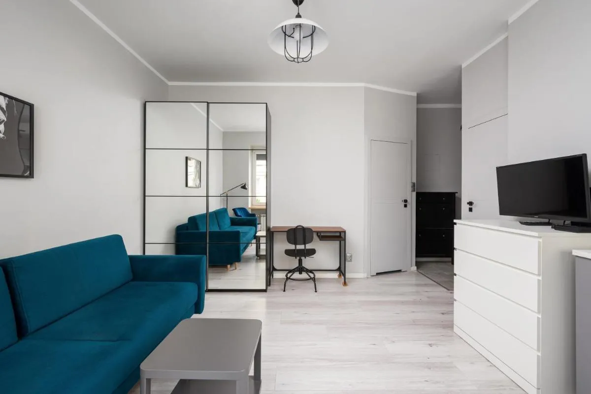 Image 4 of Mokotów Madalińskiego Cosy Studio
