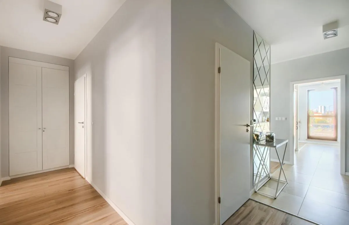 Image 2 of Naviflat – West Side Apartment