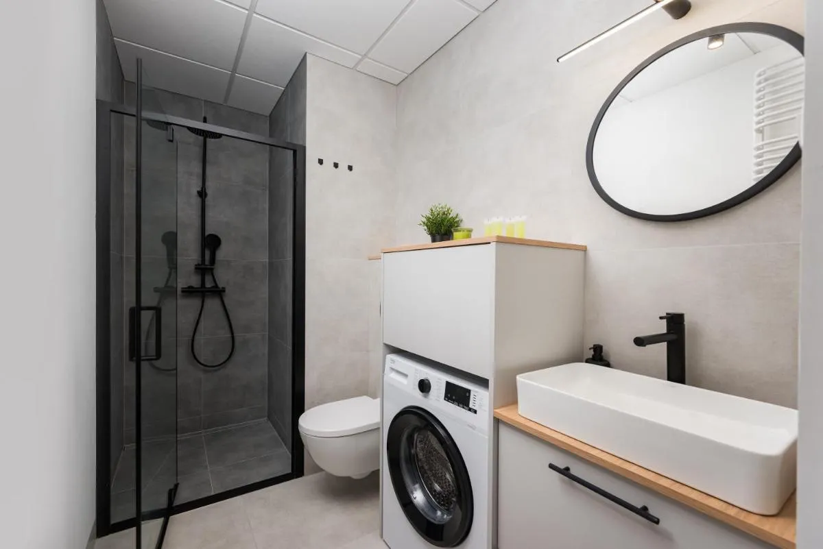 Image 2 of New Varsovia Comfort 1305