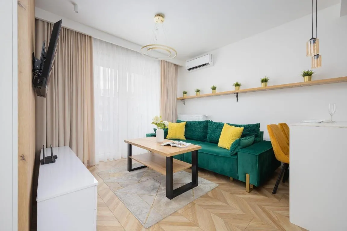 Image of Nowoczesny Apartament z balkonem i miejscem parkingowym Warszawa Ursus by Rent like home