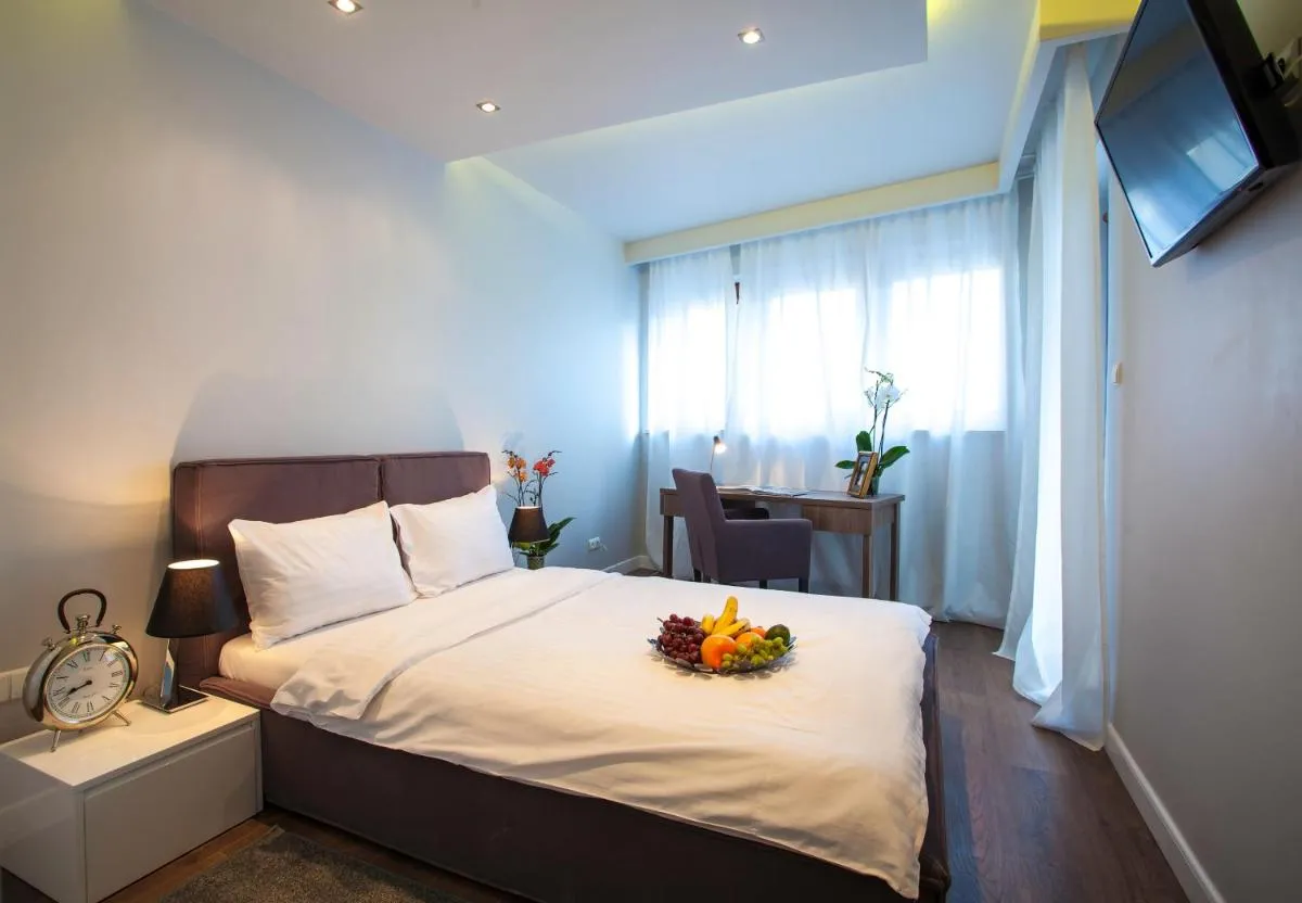 Image 1 of Oxygen Residence
