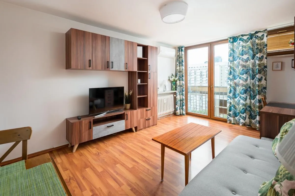Image 2 of Park Mirowski Standard Apartment