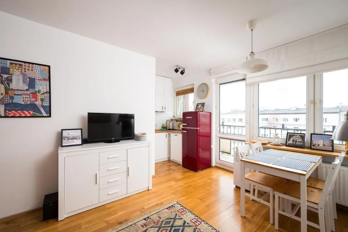 Image 3 of Parkland Cosy Studio