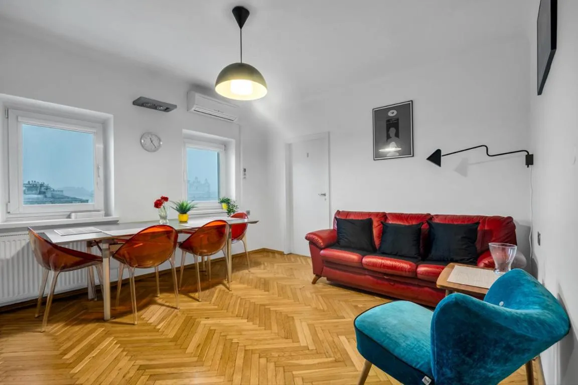 Image of Plac Zbawiciela Spacious Apartment