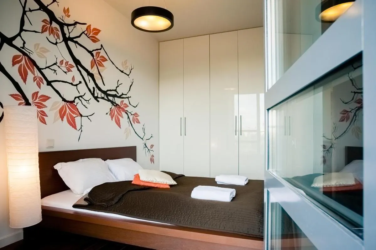 Image 4 of Platinum Towers E-Apartments