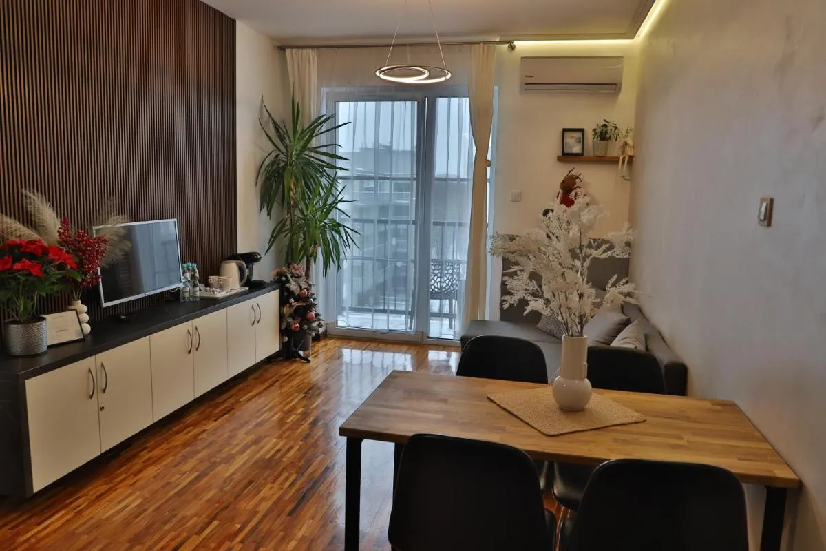 Image 1 of Praga Premium Comfort