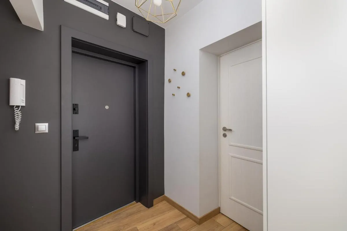 Image 1 of Quiet Apartment in the Center near Koszyki WWA66