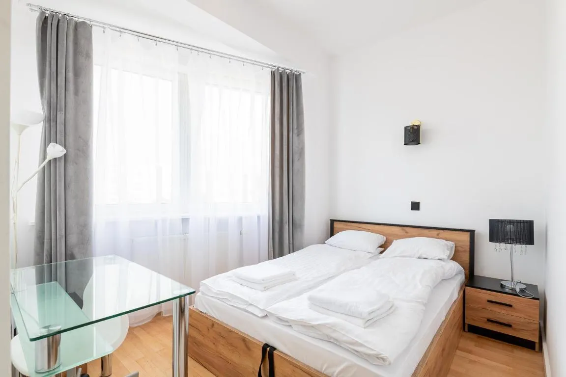 Image of RentPlanet – Apartament Domaniewska