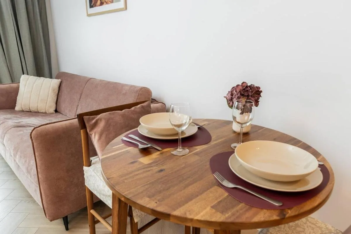 Image 6 of Rosewood Apartment Wiktoryn
