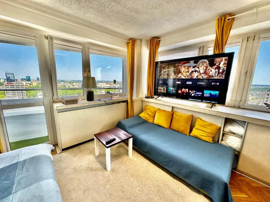 Image of SUN clima/AC metro x2 Fast WiFi 500 Mbs 70’TV Netflix AppleTV HBO