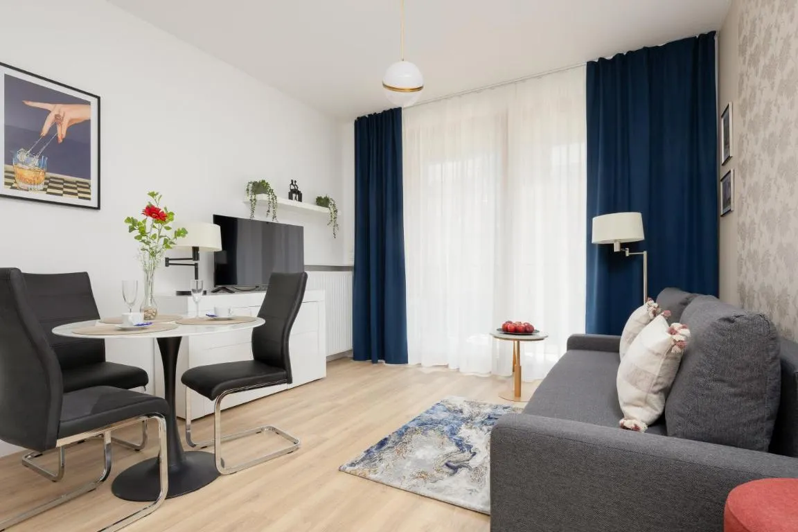 Image of Sarmacka 25 apartment next to Medicover and Paley