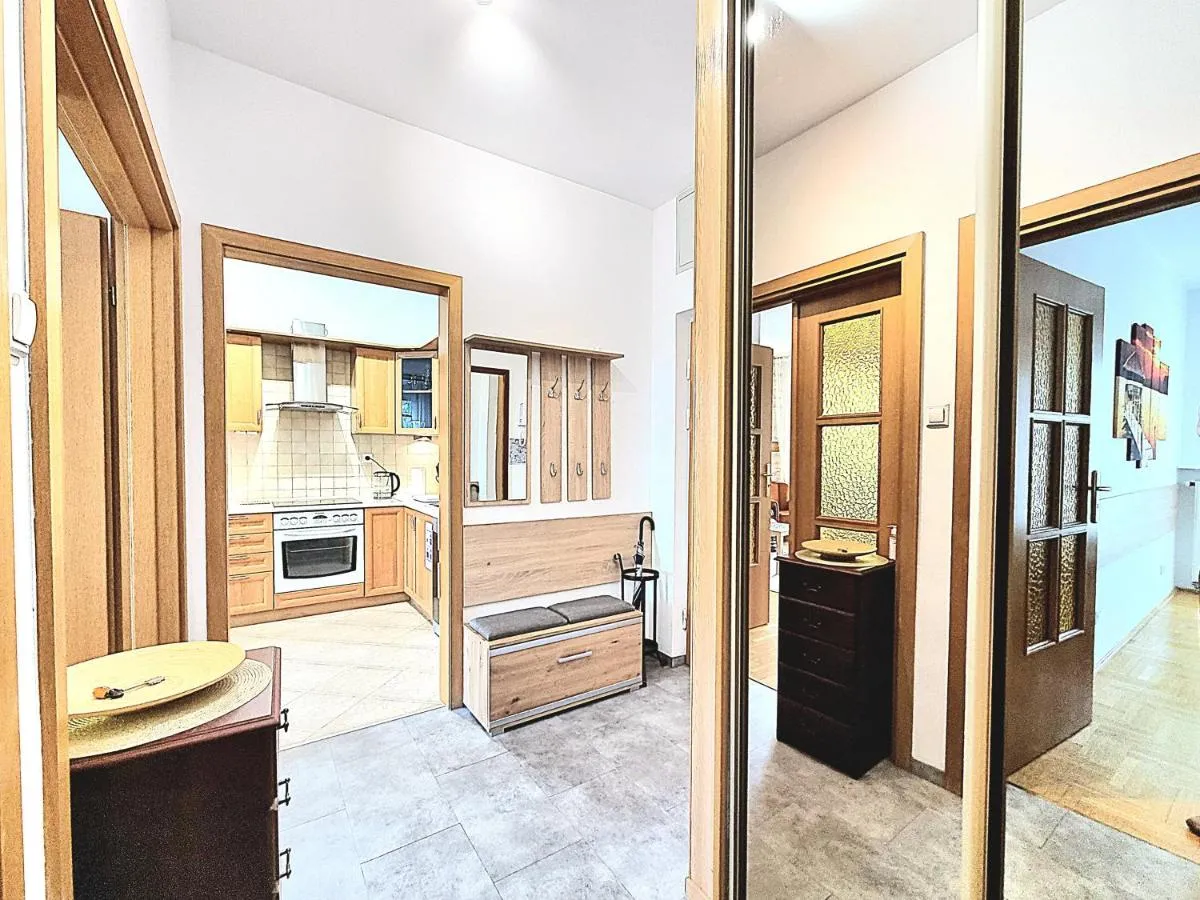 Image 2 of Saska Kępa Apartment