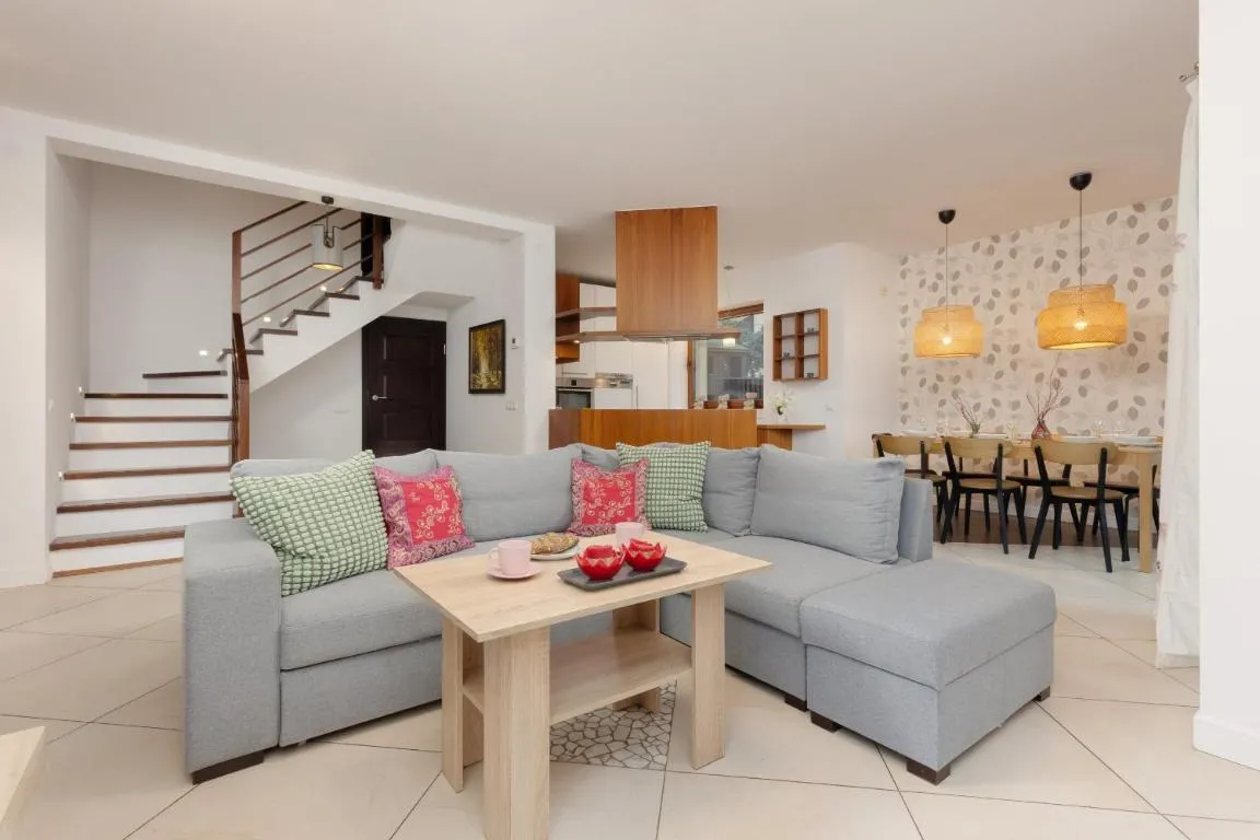 Image of Spacious Two-Story 4-Bedroom House with Parking and Garden in Warsaw by Noclegi Renters