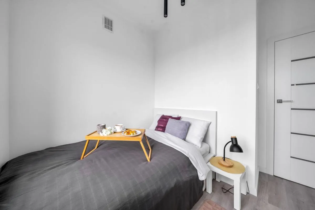 Image 6 of Śródmieście Apartment – 8th Floor, Workspace, Tram – by Rentujemy