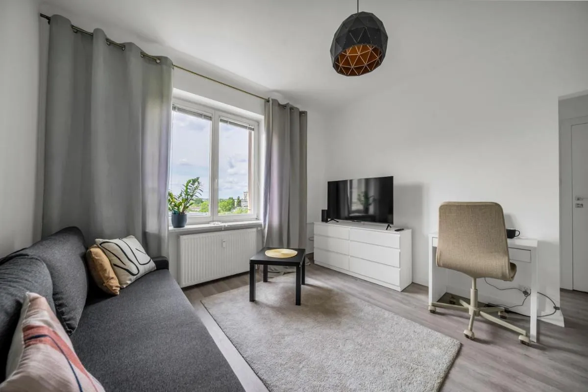 Image 4 of Śródmieście Apartment – 8th Floor, Workspace, Tram – by Rentujemy