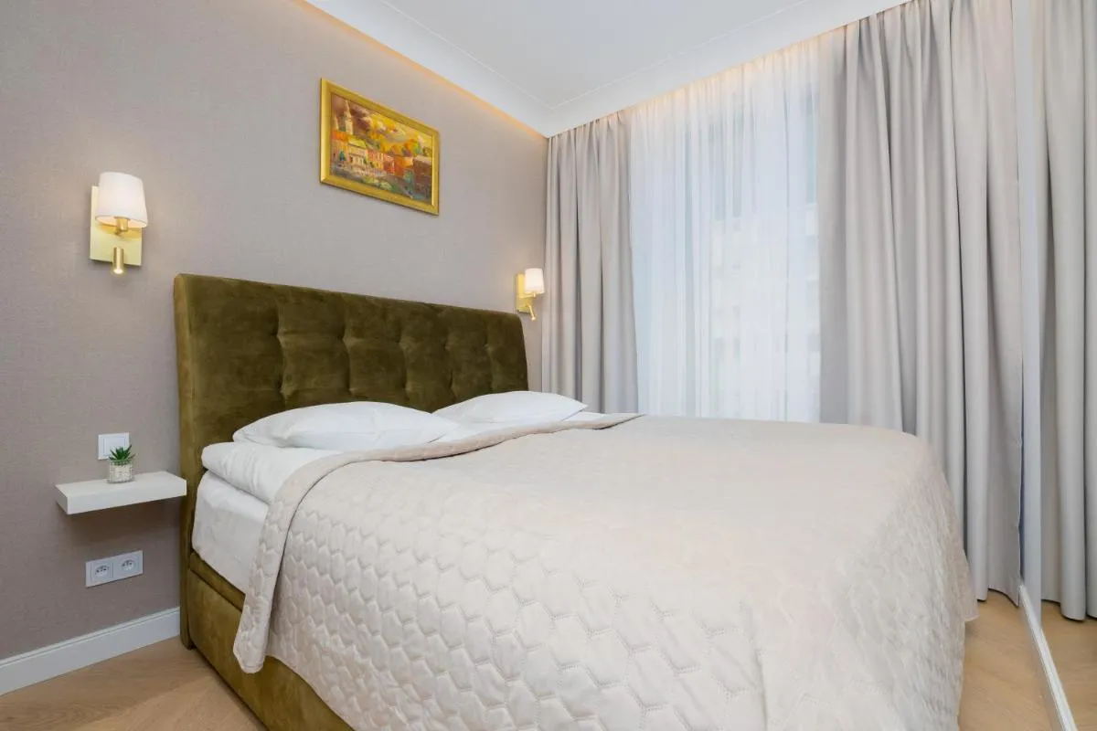 Image 2 of Stylish Grzybowska Apartments by Noclegi Renters