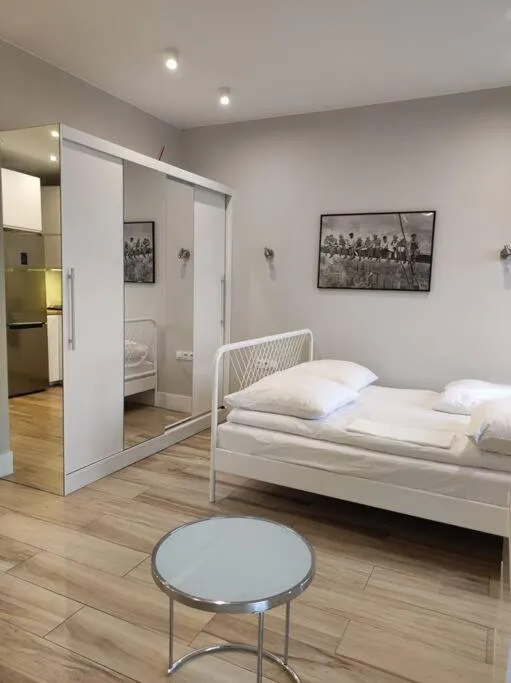 Image 4 of Sweet Apartment vis-a-vis Medicover and Paley Institute