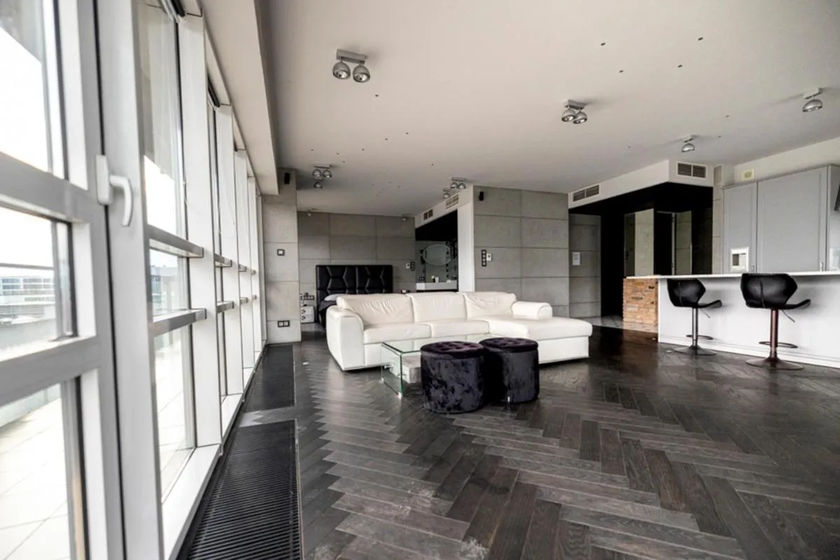 Image 2 of THE ONE Unique Apartment 130sqm Amazing City View