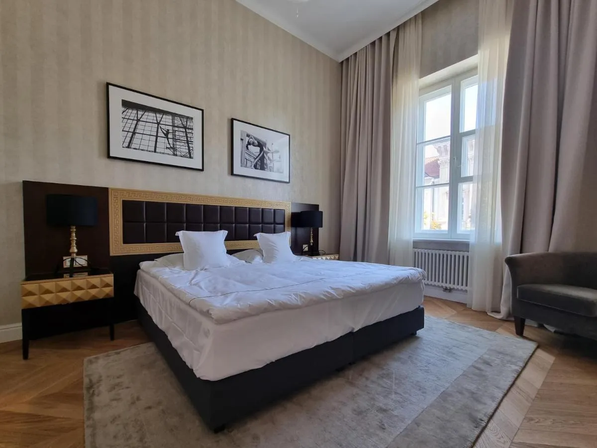 Image 1 of Tiffi Old Town Hotel