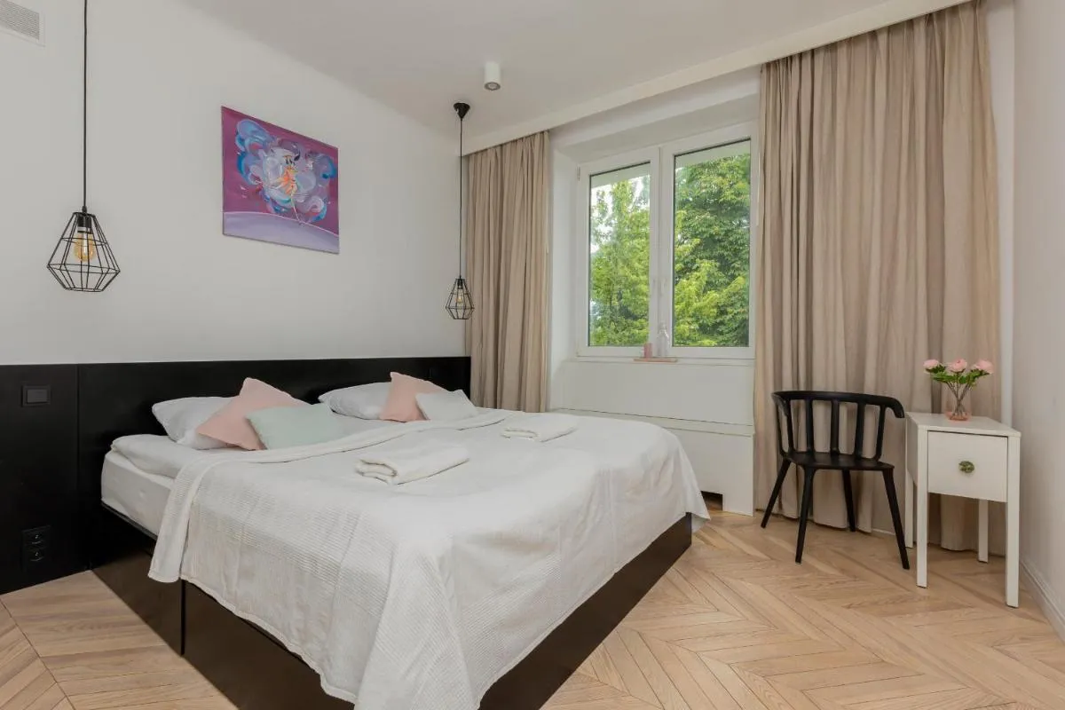 Image 2 of Trendy Apartment Marszałkowska with City View near Ogród Saski by Noclegi Renters