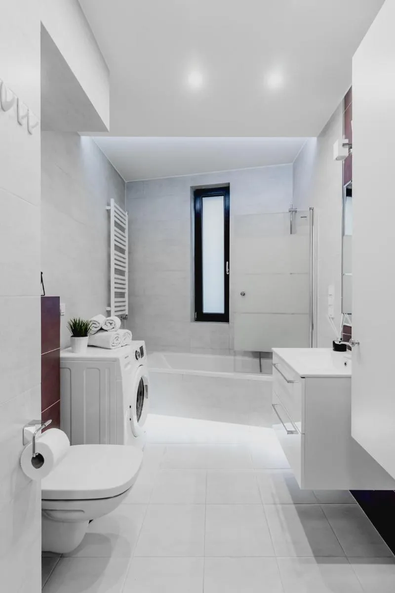 Image 5 of Urban Chic – City Center – Luxury Warsaw Stays – TowarowaAB street