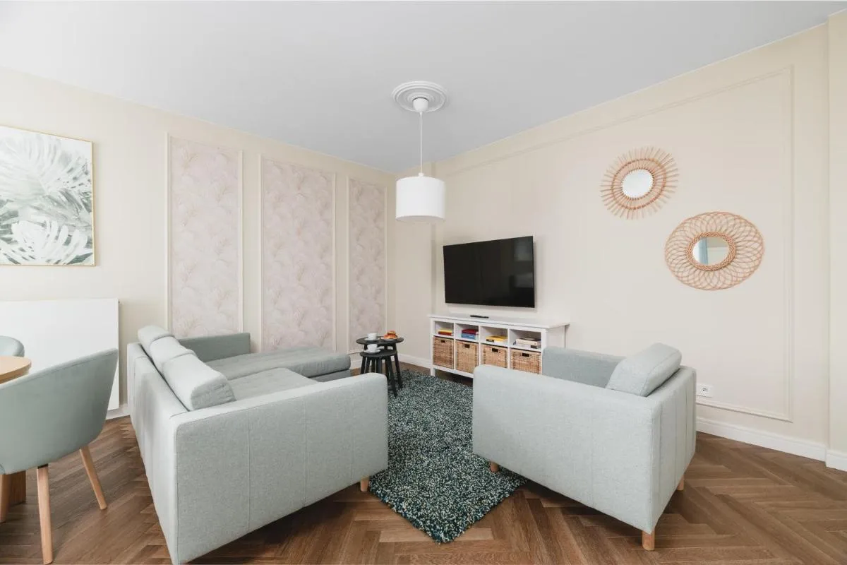 Image 2 of W Sercu Warszawy Apartamenty