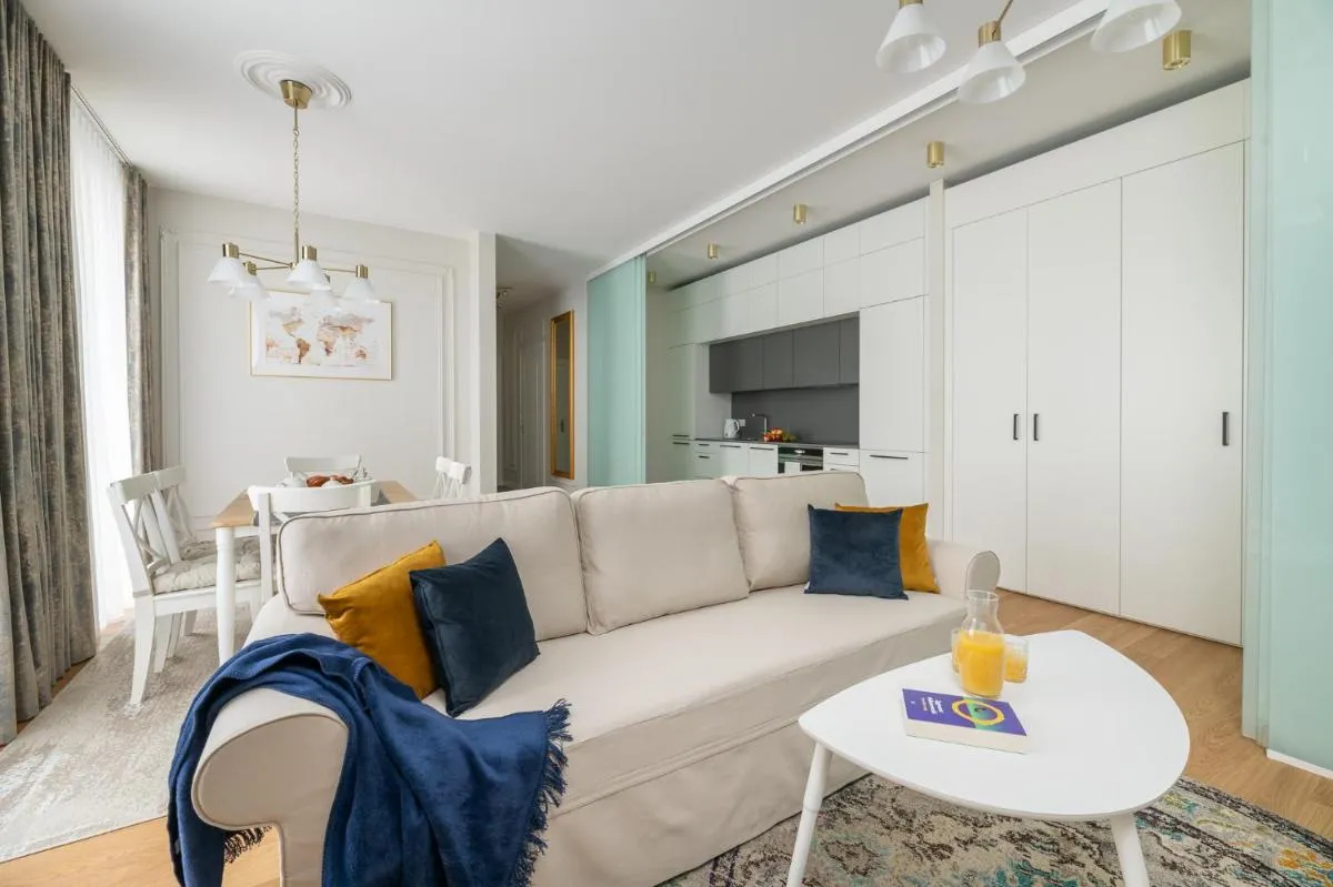 Image 3 of W Sercu Warszawy Apartamenty