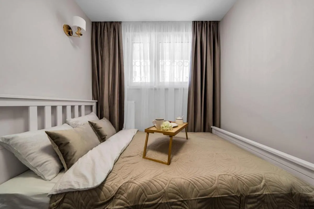 Image 6 of Warsaw Centrum Apartment – Workspace, Balcony – by Rentujemy