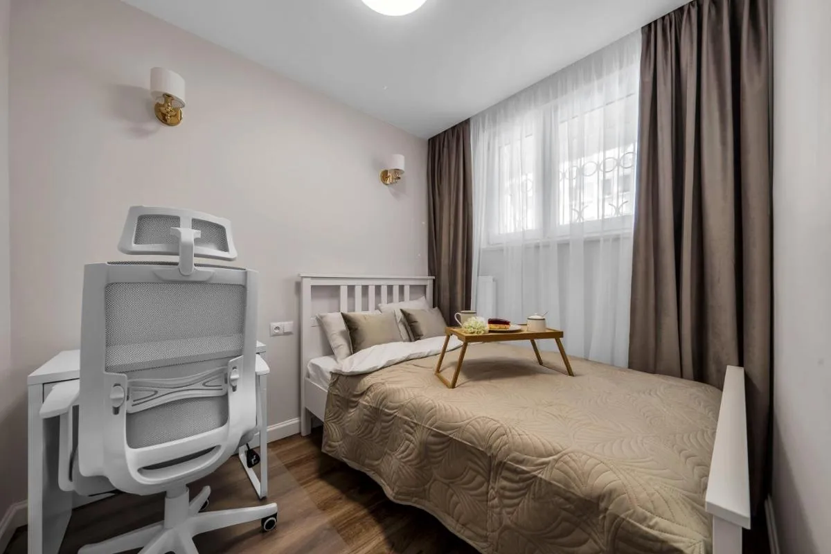 Image 1 of Warsaw Centrum Apartment – Workspace, Balcony – by Rentujemy