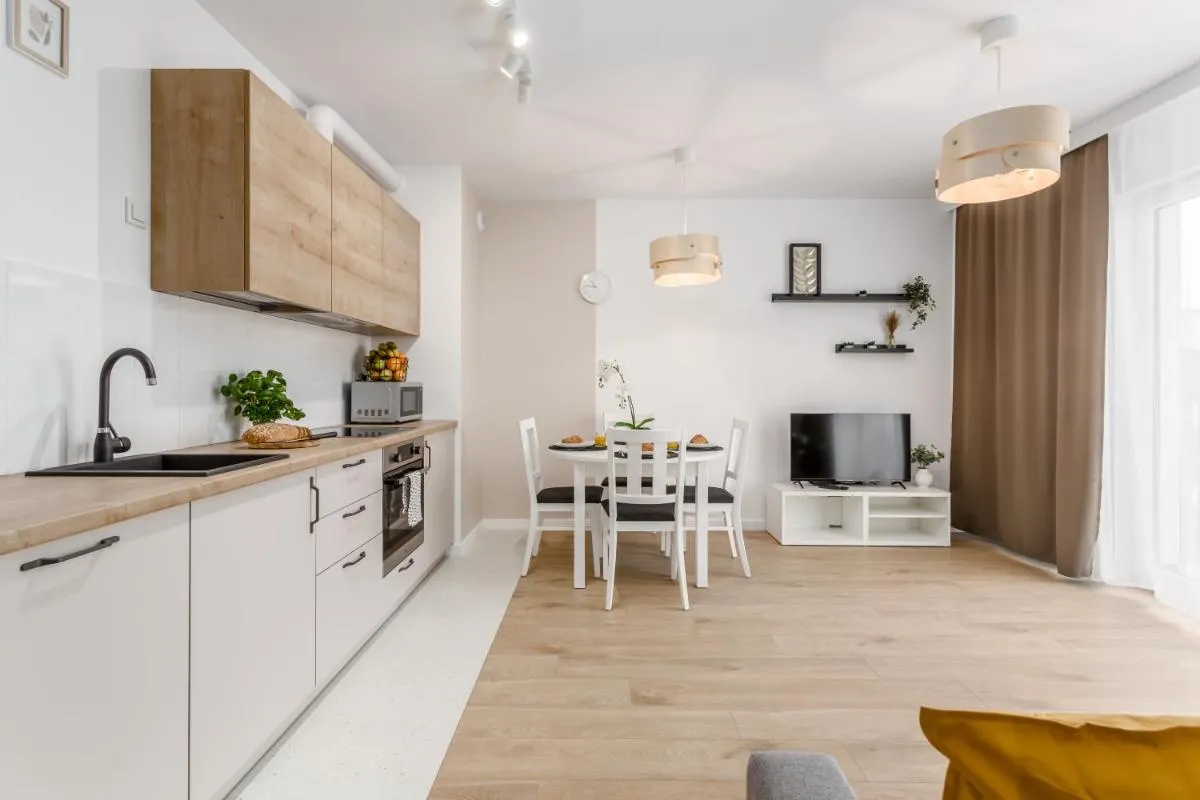 Image 1 of Warsaw City Family Premium