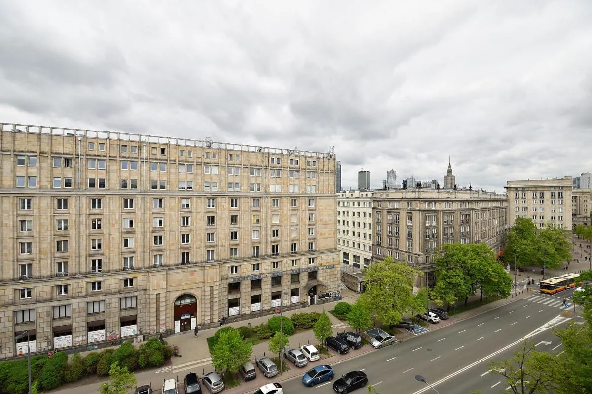 Image 5 of Warsaw City View Apartment – 63m2, Top Location, Workspace – by Rentujemy