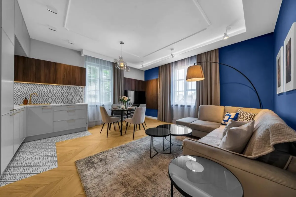 Image 3 of Warsaw Old Town Apt – Top Location, Workspace – by Rentujemy