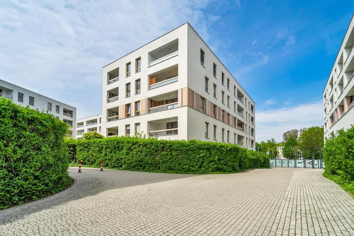 Image 4 of Warsaw Wola – Parking, Balcony, Quiet & Green Quarter – by Rentujemy