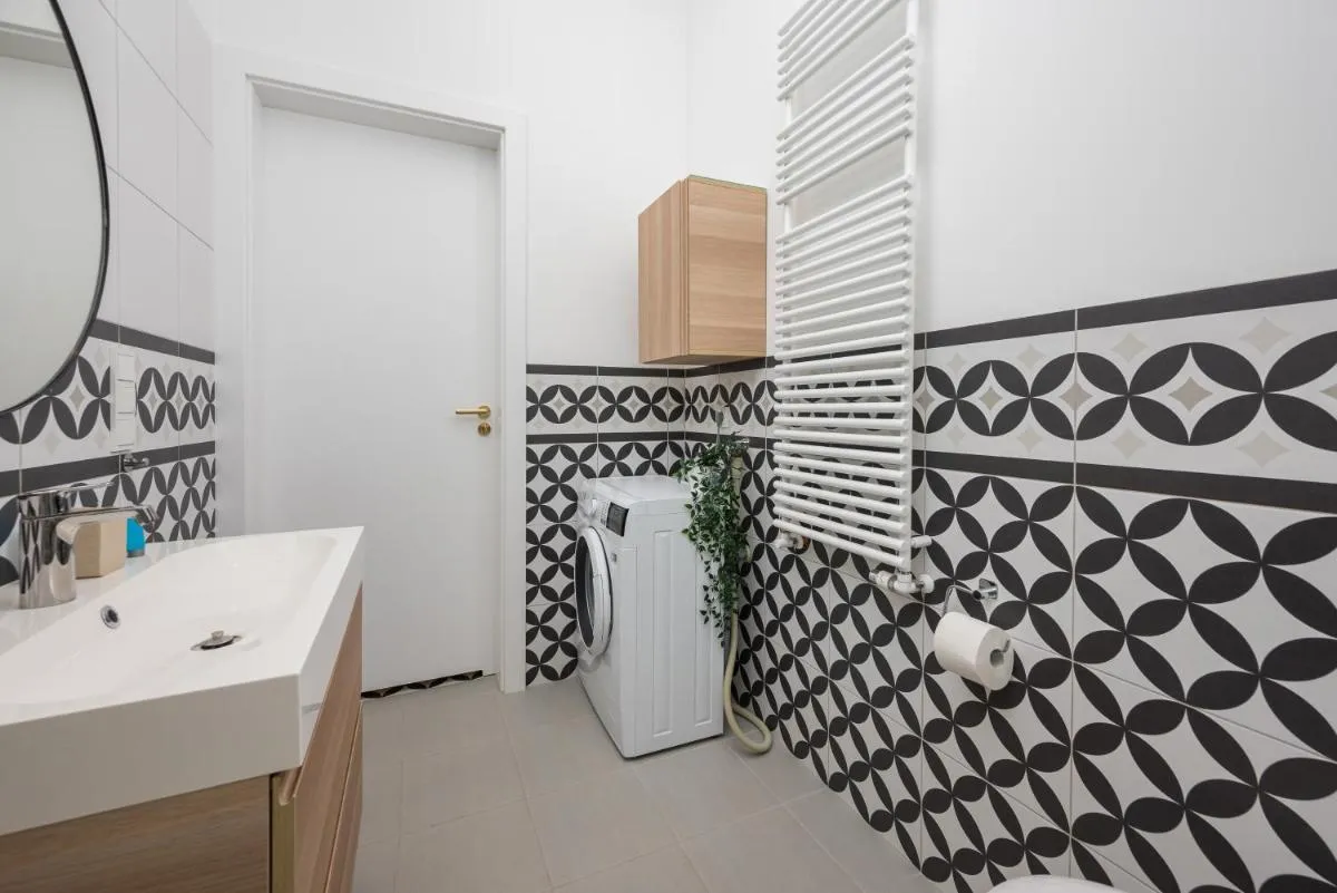 Image 2 of Wilcza City Centre Deluxe Apartment