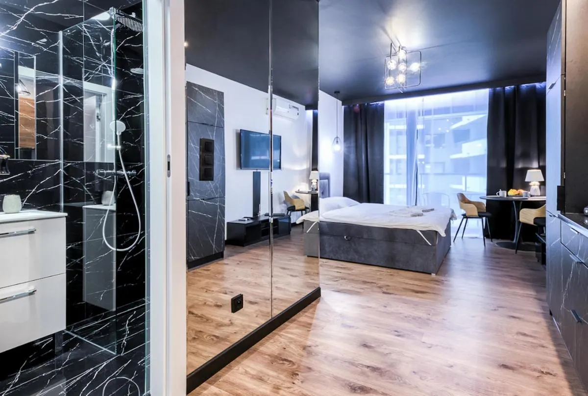Image 2 of Wola Luxury Stay