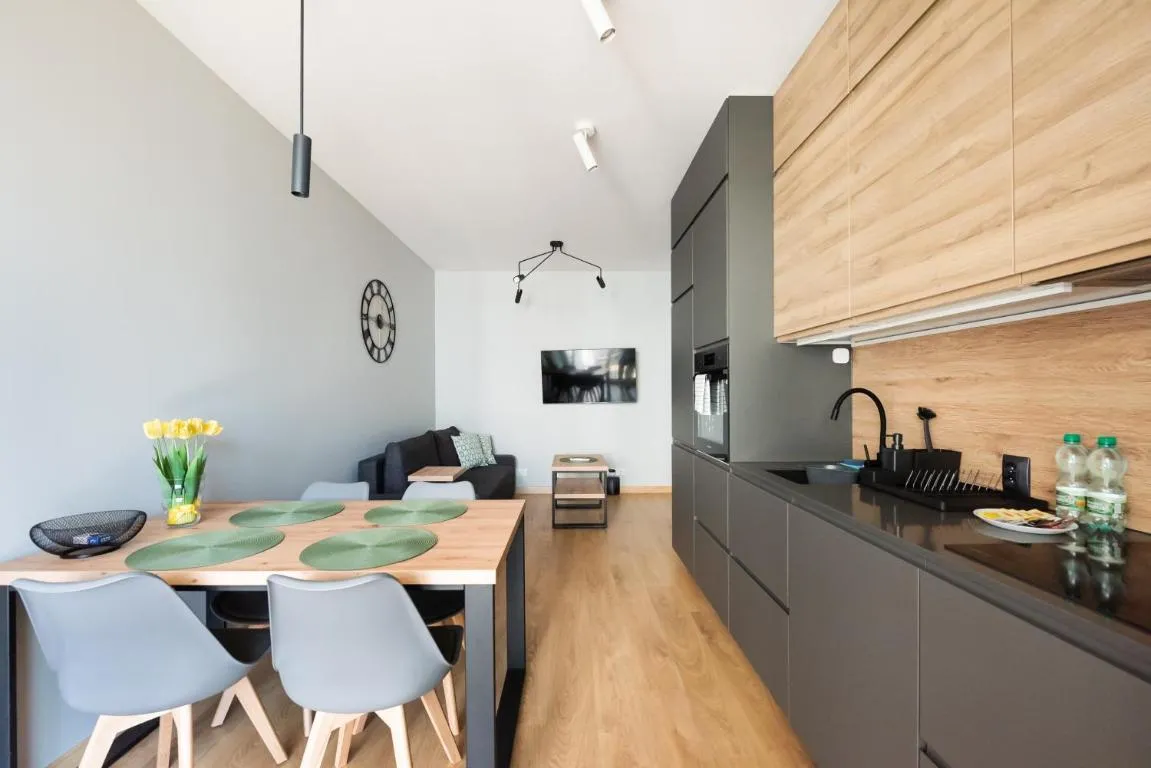 Image of Wola Skwer Happy Apartment