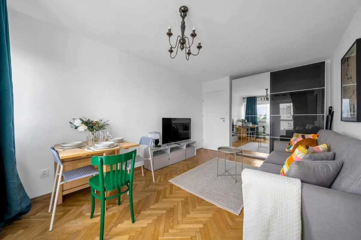 Image 4 of Żoliborz Apt – 8th Floor with Balcony – by Rentujemy