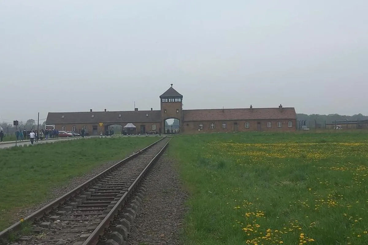 Image 1 of Full-Day Tour From Warsaw to Auschwitz (guided) and Krakow by car