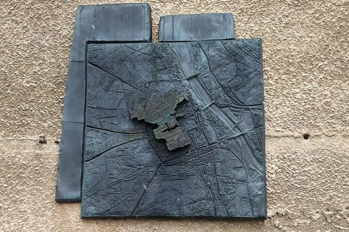Image 5 of Historical Walking Tour of Jewish Warsaw
