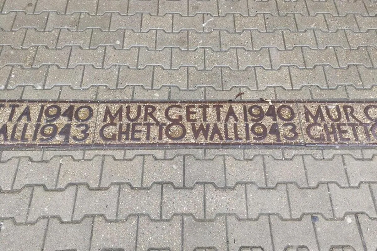 Image 6 of Historical Walking Tour of Jewish Warsaw