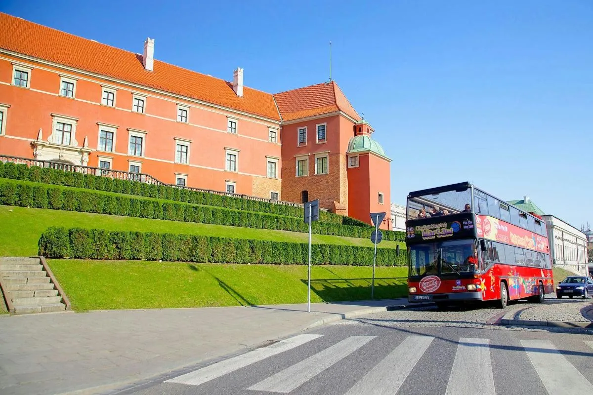 Image 2 of Hop-on, Hop-off Sightseeing Bus Tour