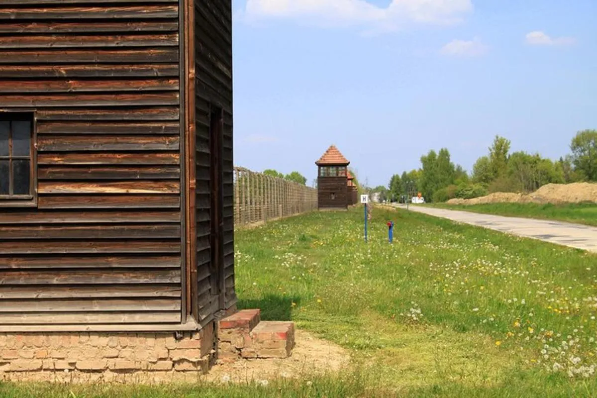 Image 3 of Kraków & Auschwitz-Birkenau Concentration Camp Full-Day Trip from Warsaw