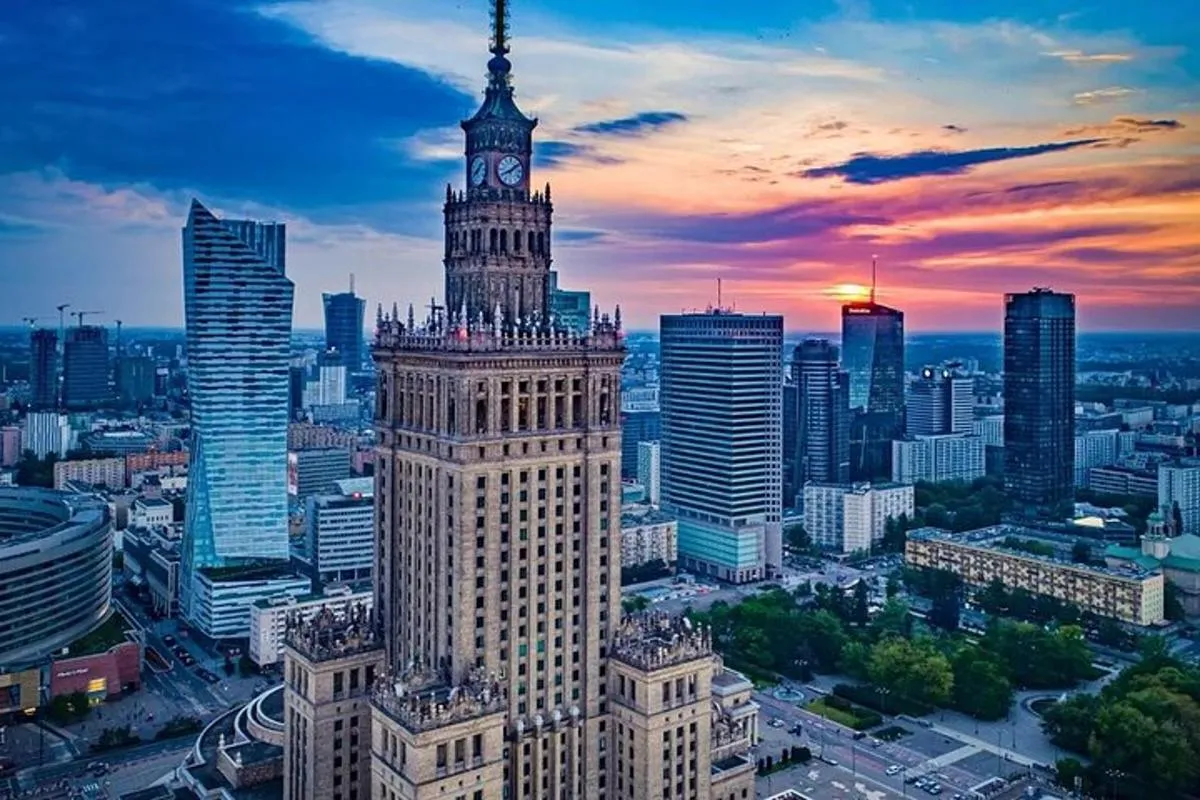 Image of Private Transfer Warsaw Chopin Airport WAW to Warsaw City