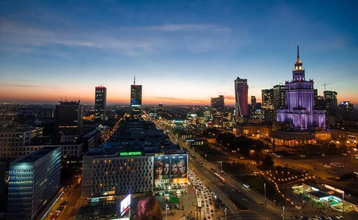 Image 6 of Warsaw Nightlife Tour in Private Limousine