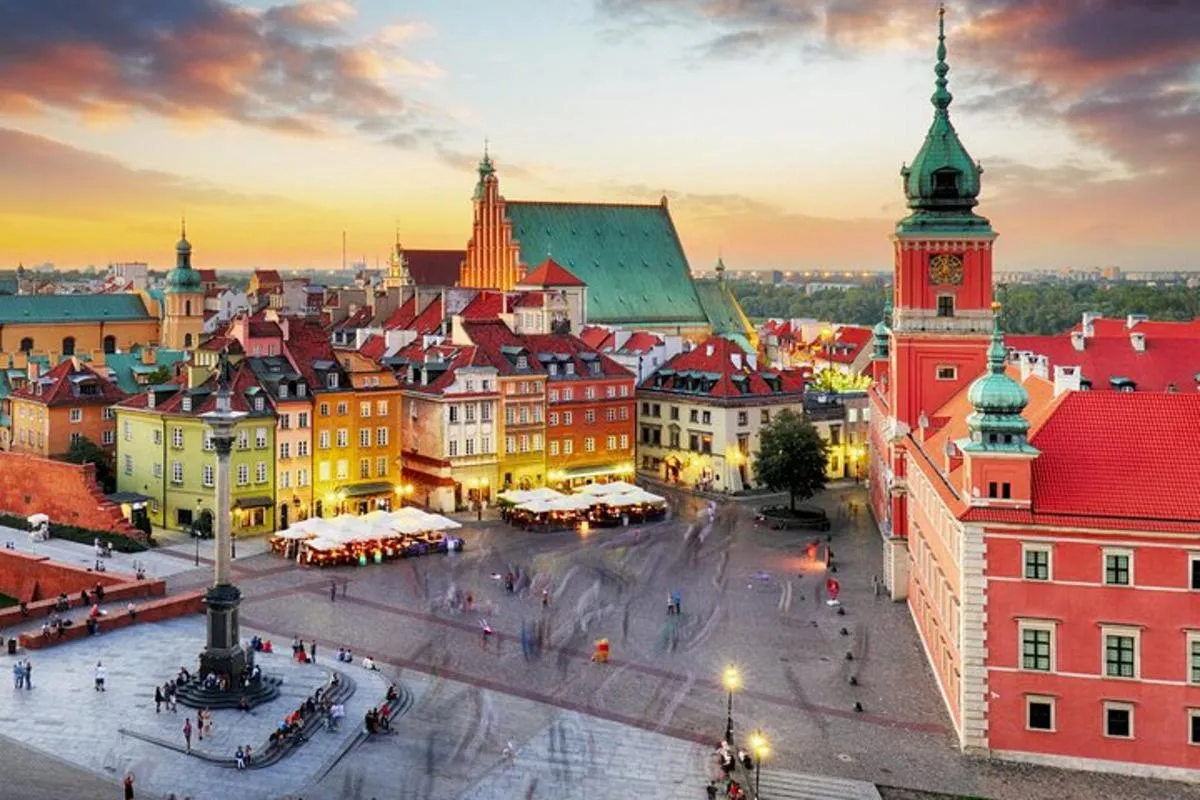Image of Warsaw Scavenger Hunt and Highlights Self-Guided Tour