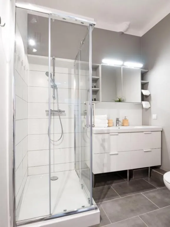 WHITE RESIDENCE 4rooms – CITY CENTER - 3